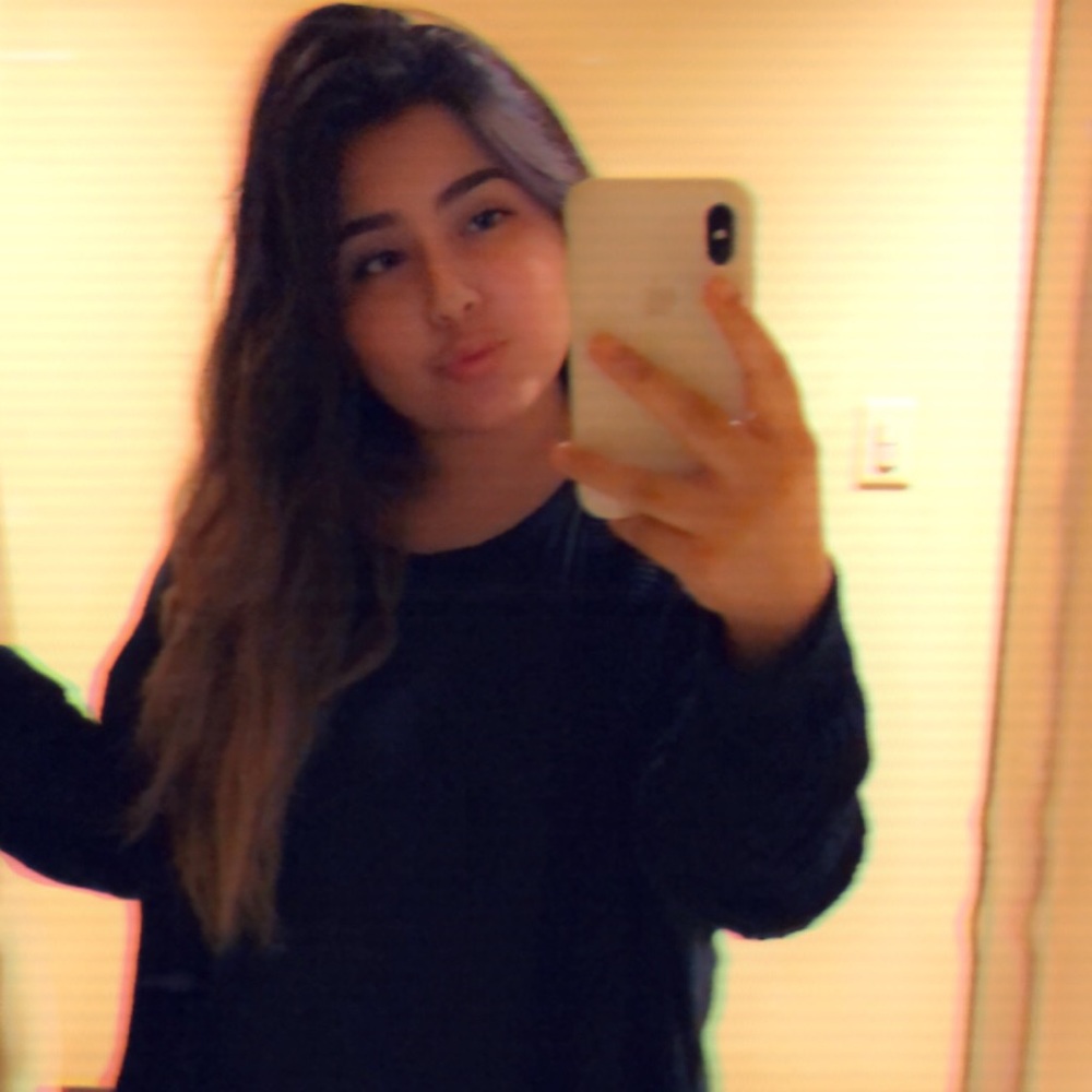 Meet your Posher, Zaida